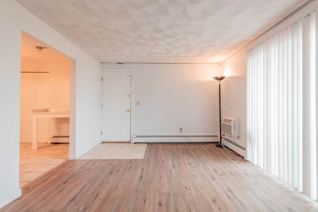 10 Josephine Street - Photo 1