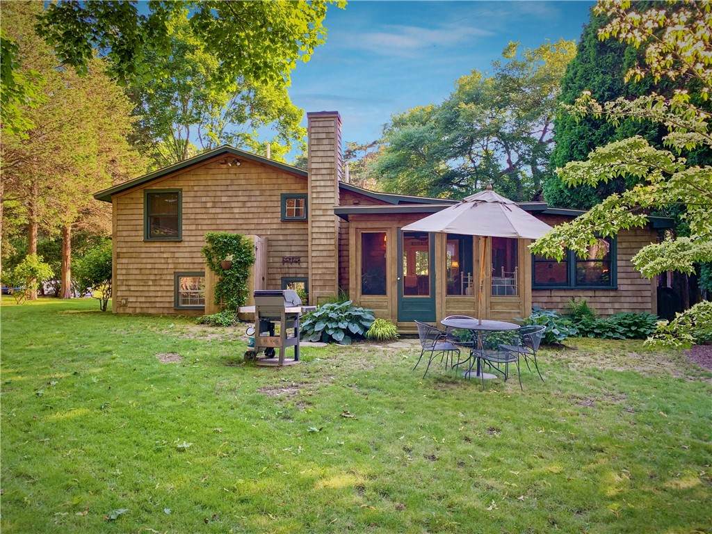 95 Wood Lane - Photo 1