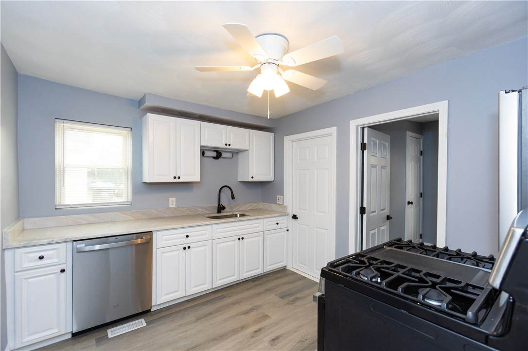 139 Stanton Avenue - Photo 1