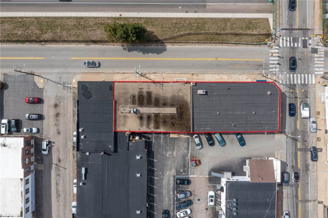 634 Park Avenue - Photo 1