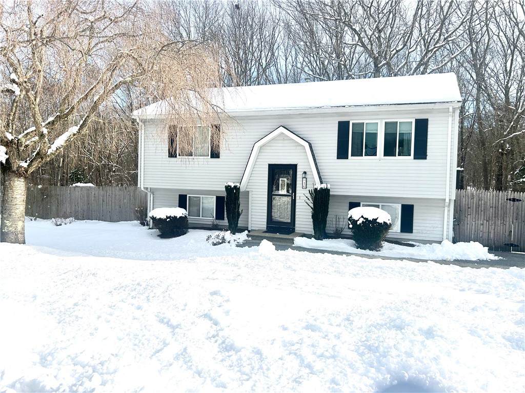 16 Drawbridge Drive - Photo 1