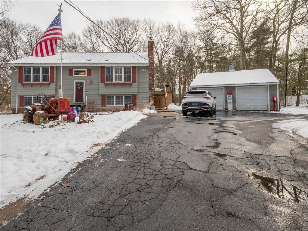 20 Whitney Lane - Photo 1