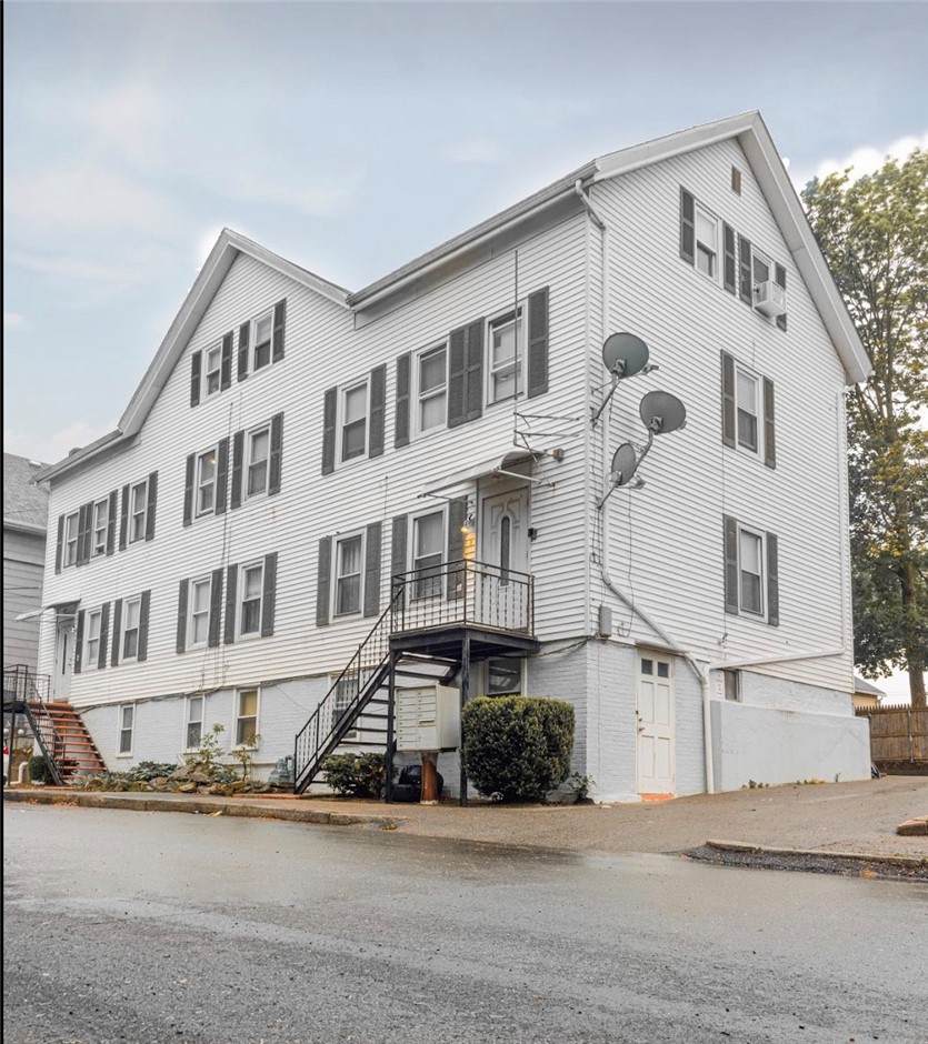 53 School Street - Photo 1