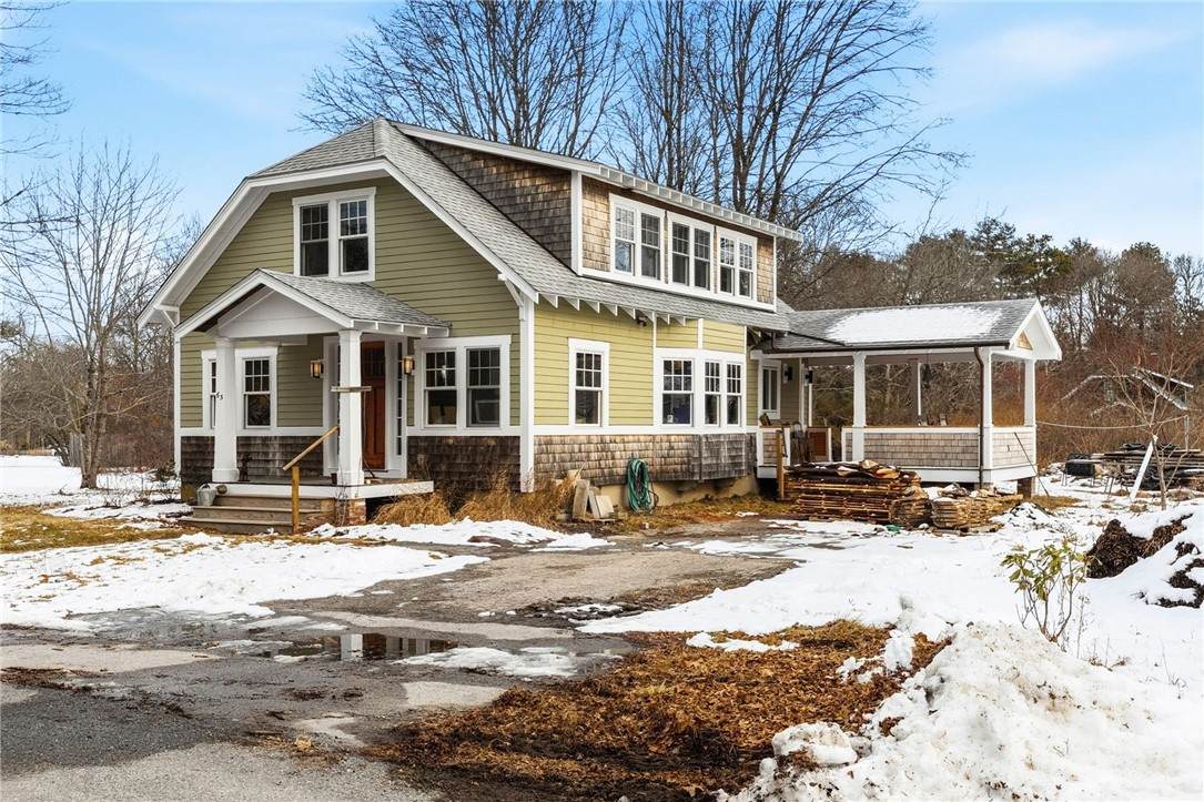 65 Columbia Heights Oval Circle - Photo 1