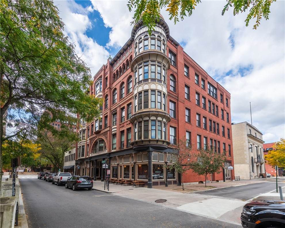 385 Westminster Street - Photo 1