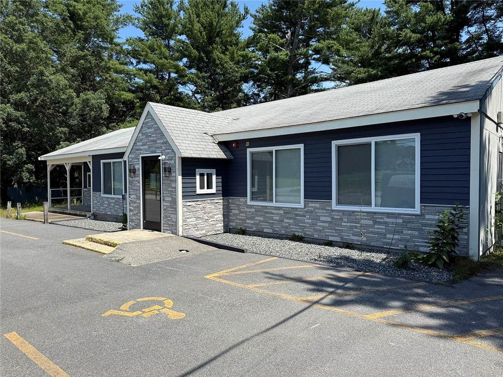 https://bt-photos.global.ssl.fastly.net/rhodeisland/orig_boomver_1_1404331-2.jpg