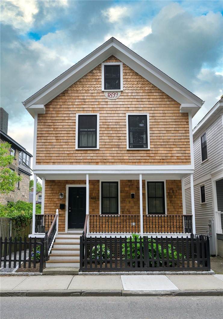 461 Spring Street - Photo 1