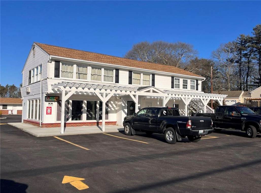 110 Post Road - Photo 1