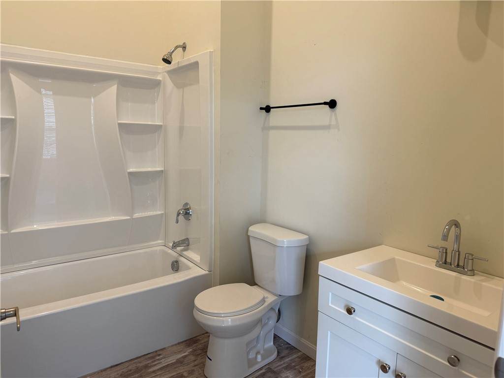 https://bt-photos.global.ssl.fastly.net/rhodeisland/orig_boomver_1_1404408-2.jpg