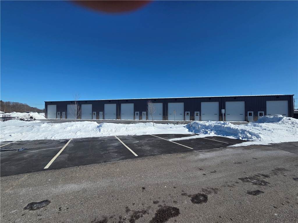 335 Compass Circle - Photo 1