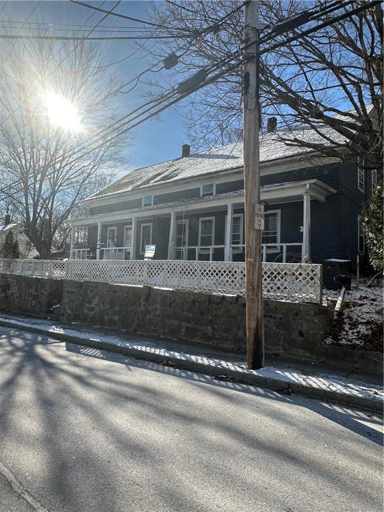 94 Sayles Avenue - Photo 1