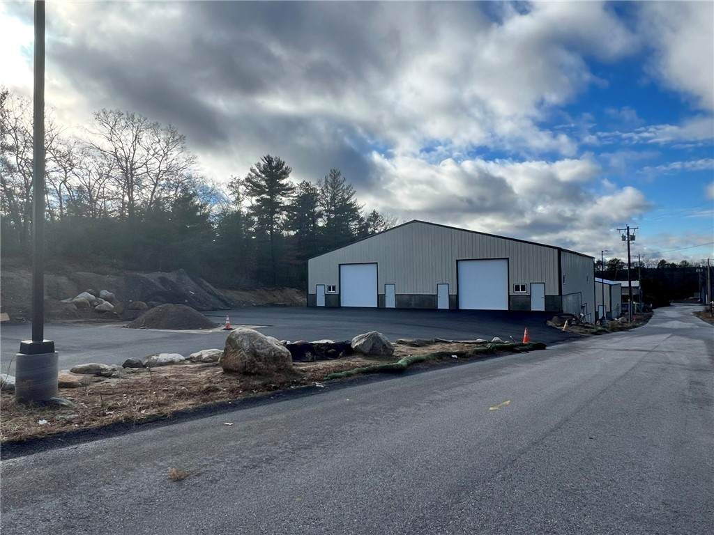 111 Hopkins Hill Road - Photo 1