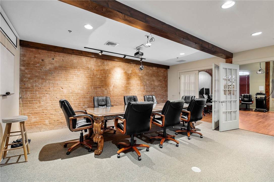 61 Cedar Avenue - Photo 1