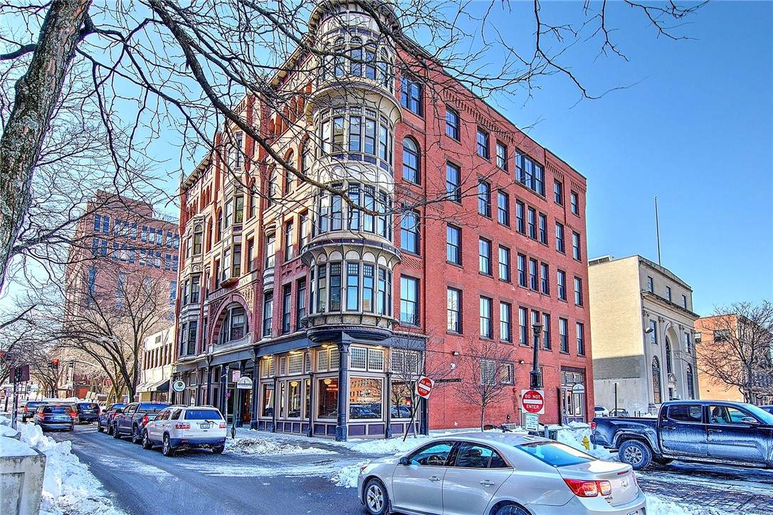 385 Westminster Street - Photo 1