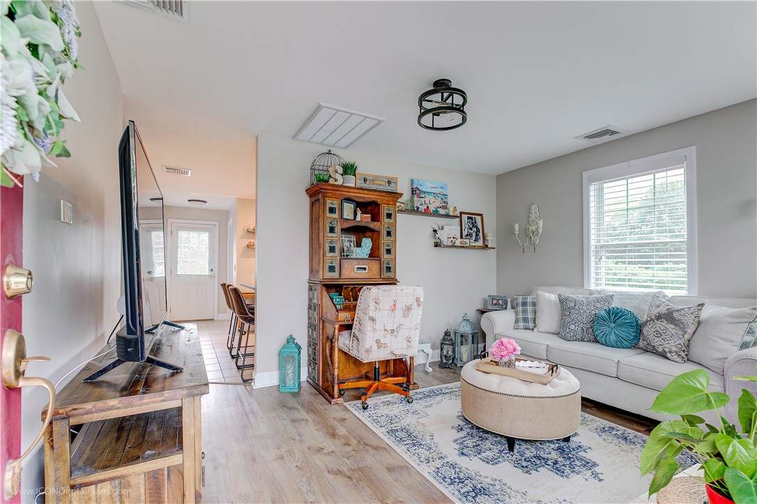 1070 Crandall Road - Photo 1