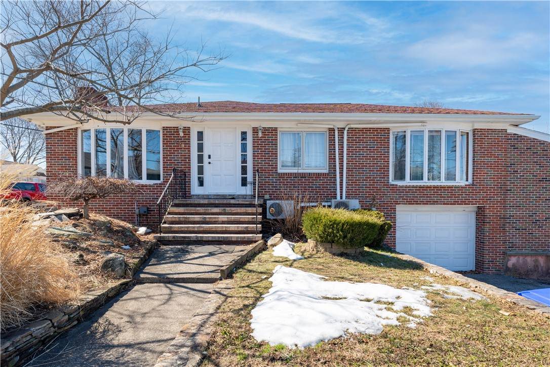 928 Admiral Street - Photo 1