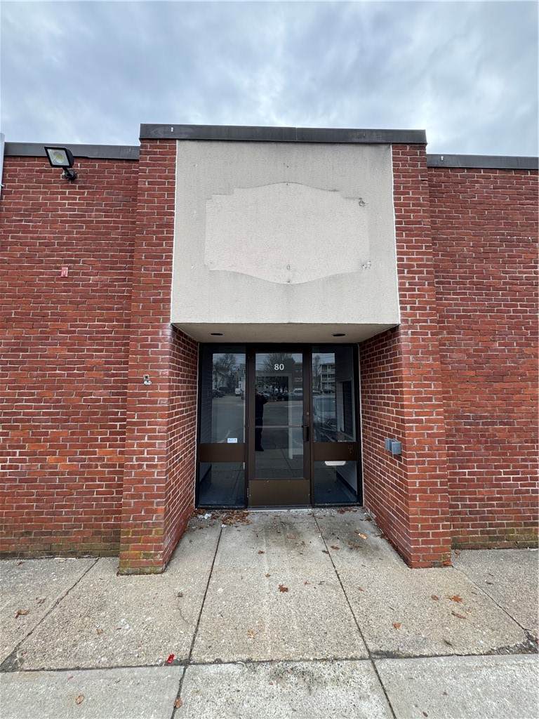 https://bt-photos.global.ssl.fastly.net/rhodeisland/orig_boomver_1_1405035-2.jpg