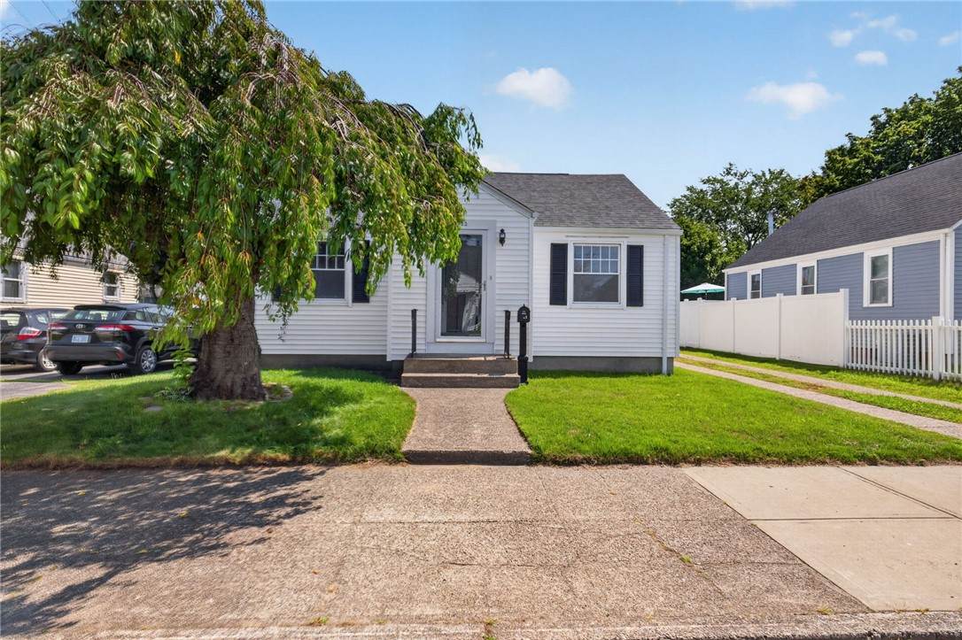 122 Dewey Avenue - Photo 1