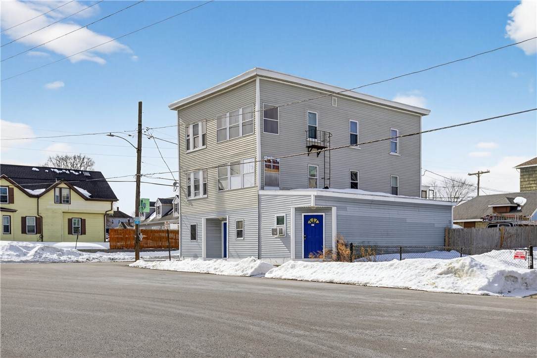 538 Wood Avenue - Photo 1