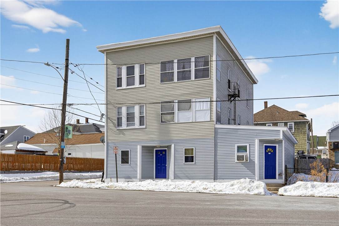 https://bt-photos.global.ssl.fastly.net/rhodeisland/orig_boomver_1_1405139-2.jpg