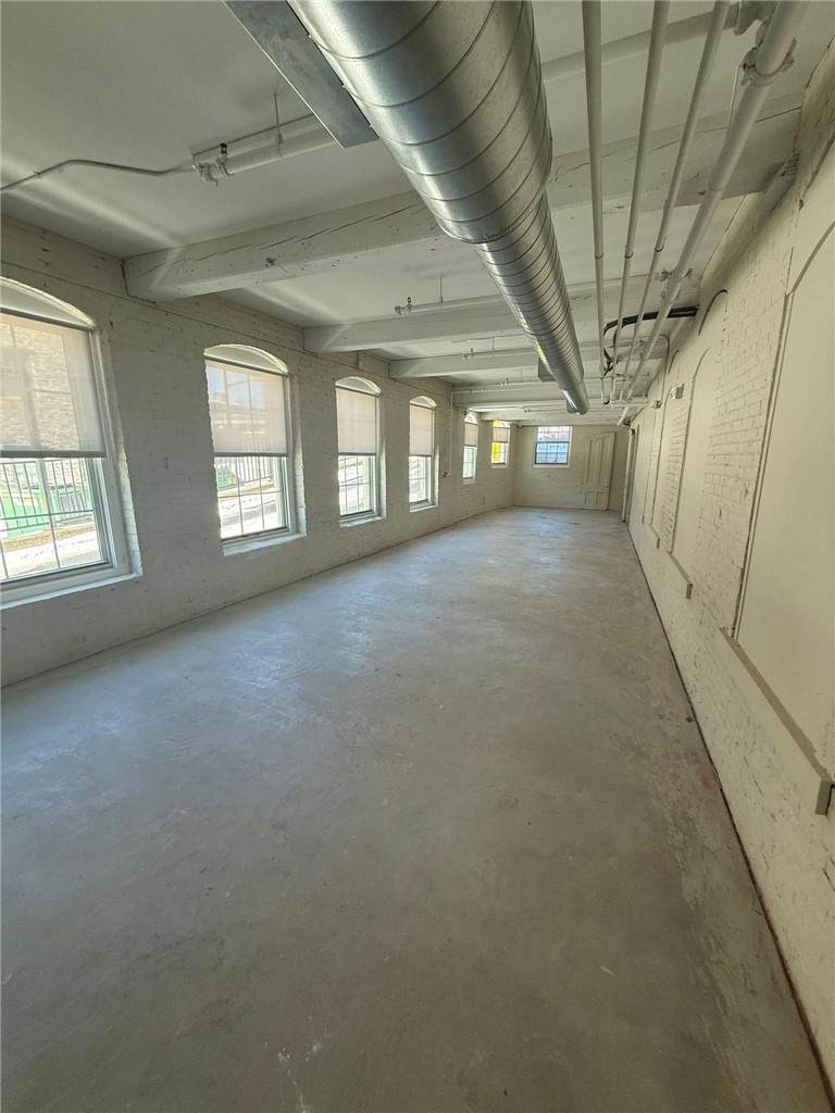 5 Island Place - Photo 1