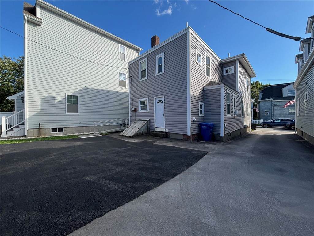 https://bt-photos.global.ssl.fastly.net/rhodeisland/orig_boomver_1_1405642-2.jpg