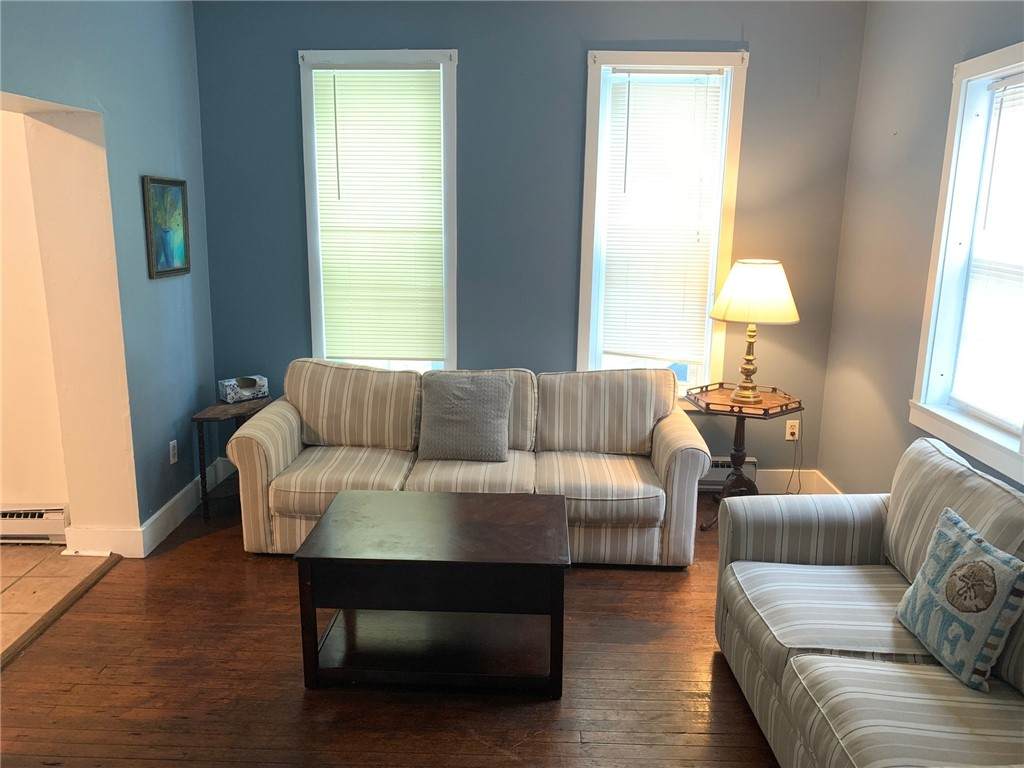 https://bt-photos.global.ssl.fastly.net/rhodeisland/orig_boomver_1_1405785-2.jpg