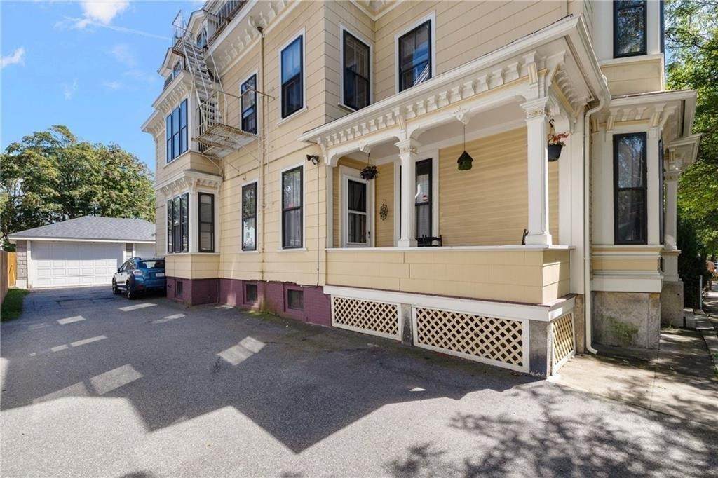 https://bt-photos.global.ssl.fastly.net/rhodeisland/orig_boomver_1_1406275-2.jpg