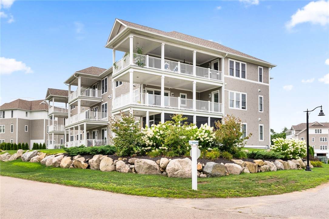 1 Compass Way - Photo 1