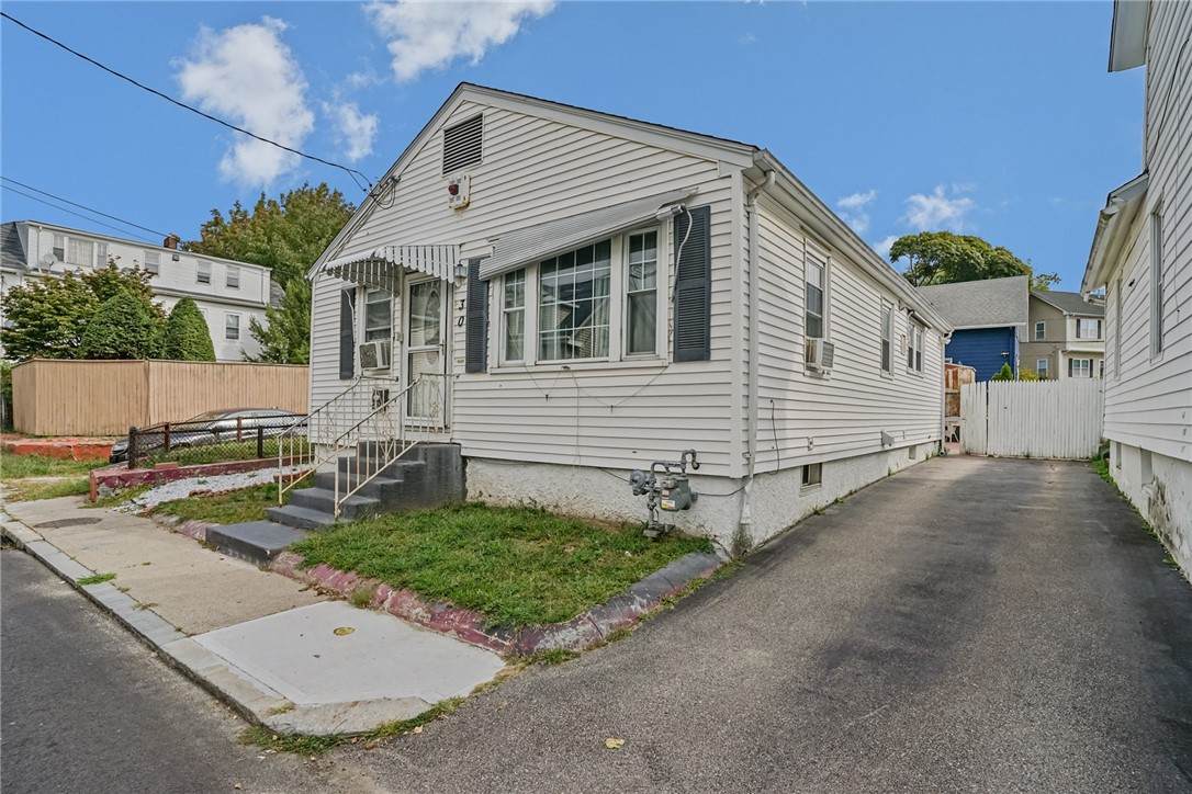 https://bt-photos.global.ssl.fastly.net/rhodeisland/orig_boomver_1_1406862-2.jpg