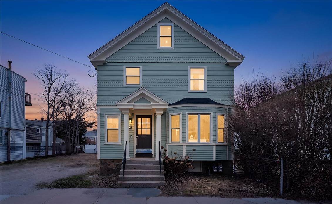 629 Thames Street - Photo 1