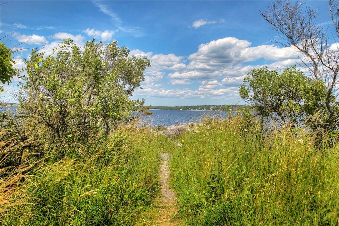 https://bt-photos.global.ssl.fastly.net/rhodeisland/orig_boomver_2_1408227-2.jpg
