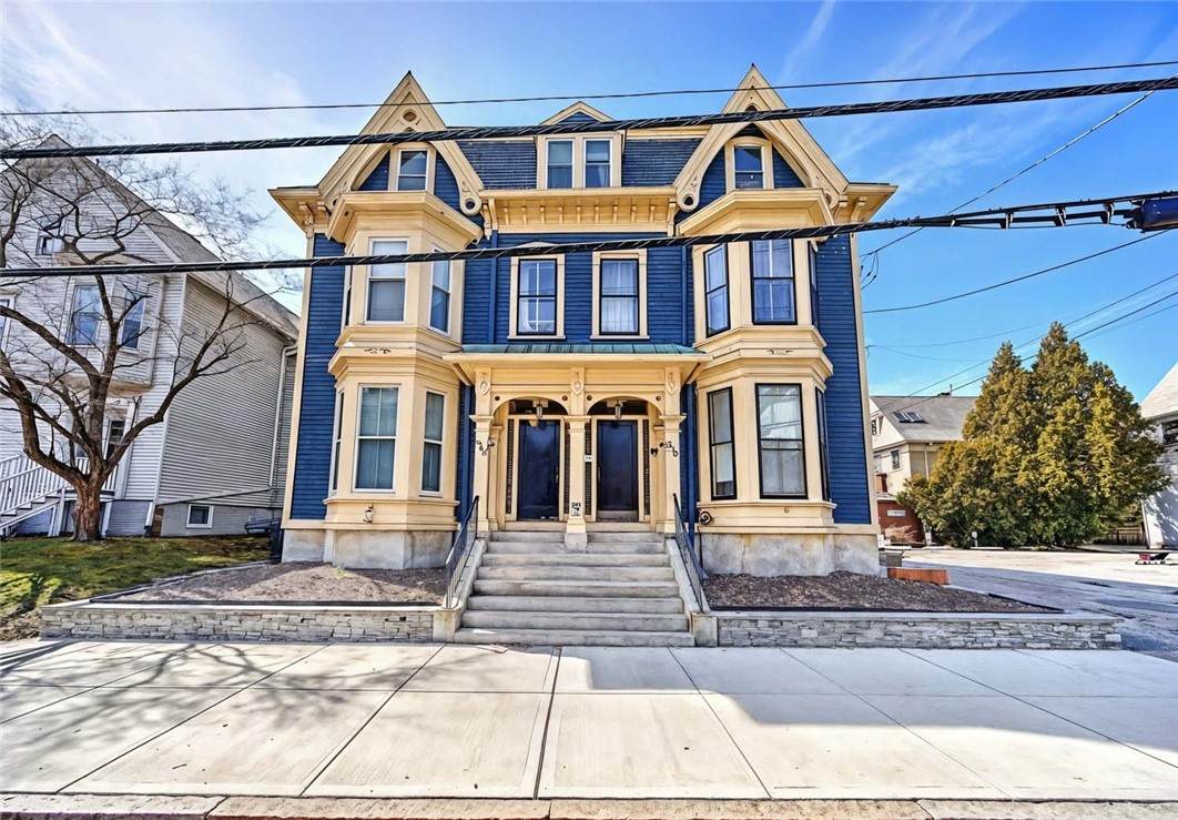 370 Thayer Street - Photo 1