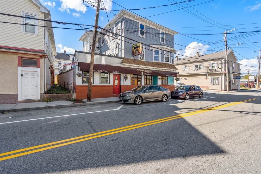 https://bt-photos.global.ssl.fastly.net/rhodeisland/orig_boomver_1_1408320-2.jpg