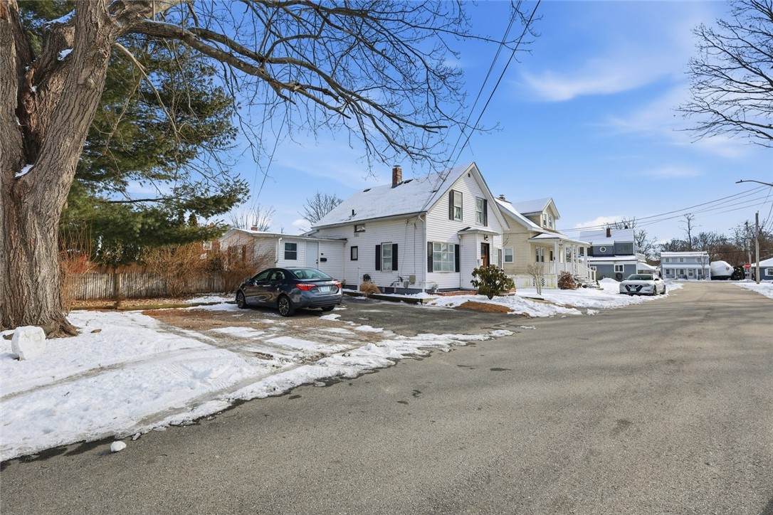 15 Claire Street - Photo 1