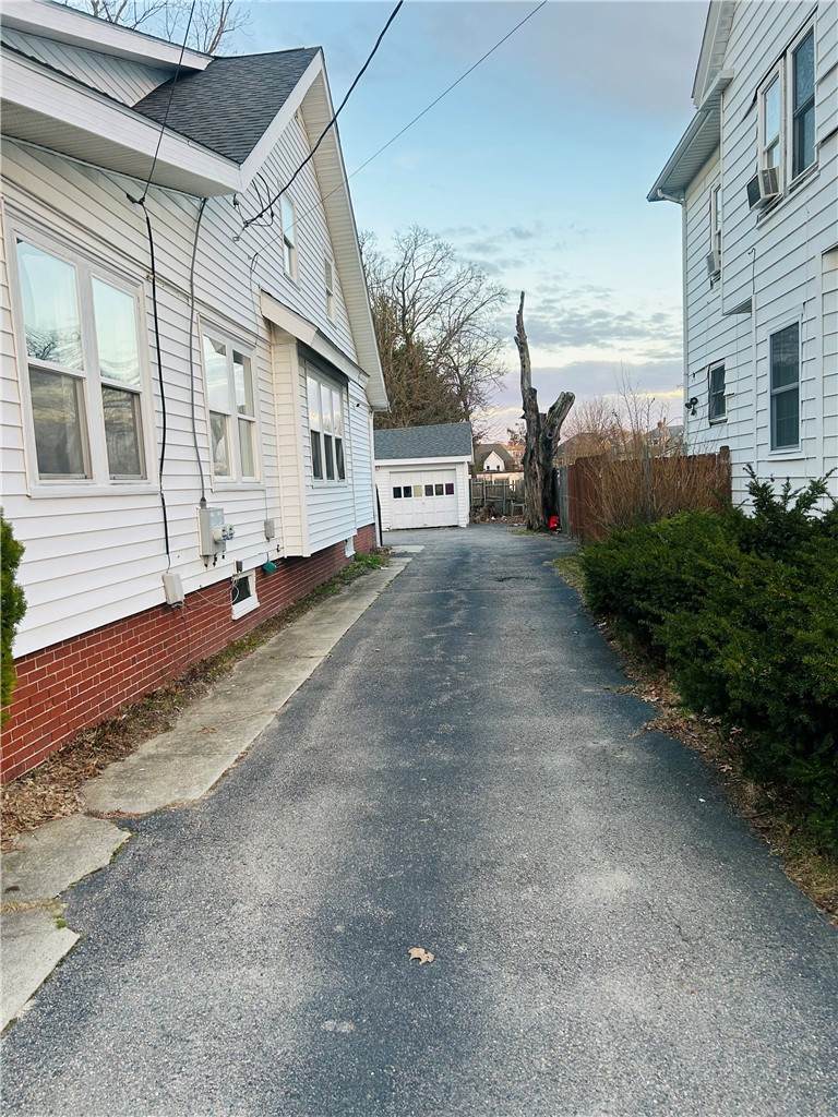 https://bt-photos.global.ssl.fastly.net/rhodeisland/orig_boomver_1_1408620-2.jpg