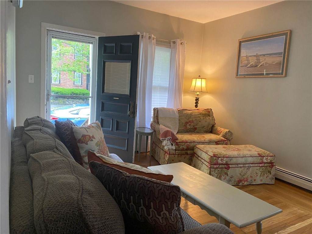 https://bt-photos.global.ssl.fastly.net/rhodeisland/orig_boomver_1_1408636-2.jpg