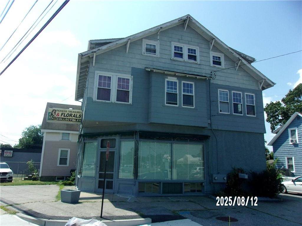 1153 Post Road - Photo 1
