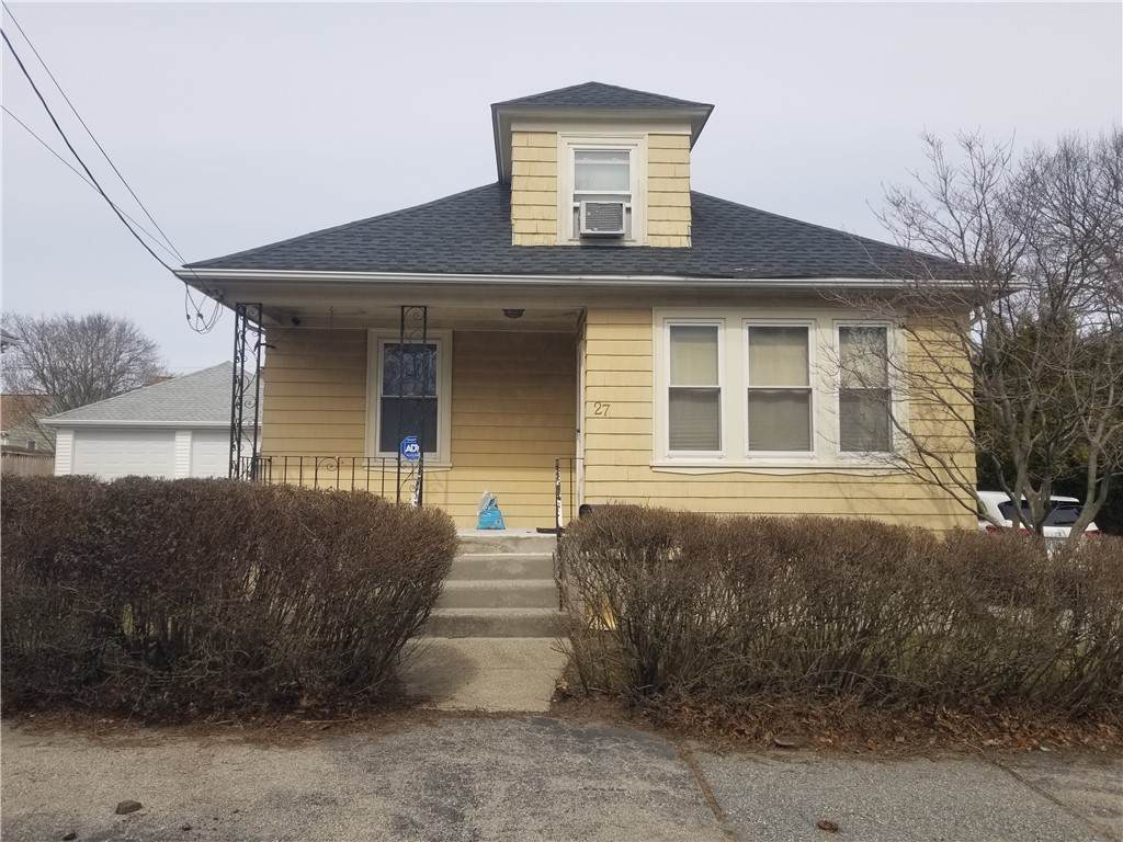 27 Hillcrest Avenue - Photo 1
