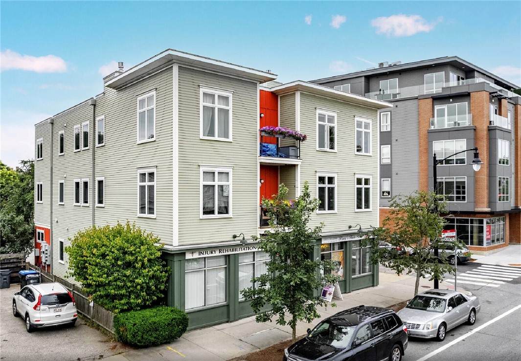 1268 Westminster Street - Photo 1