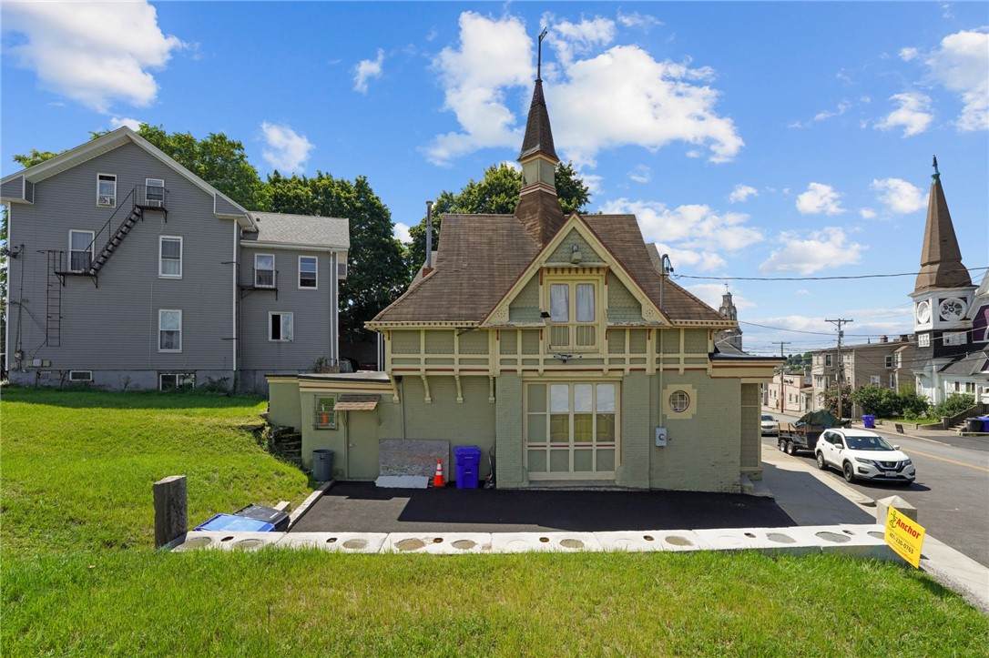 https://bt-photos.global.ssl.fastly.net/rhodeisland/orig_boomver_1_1409314-2.jpg