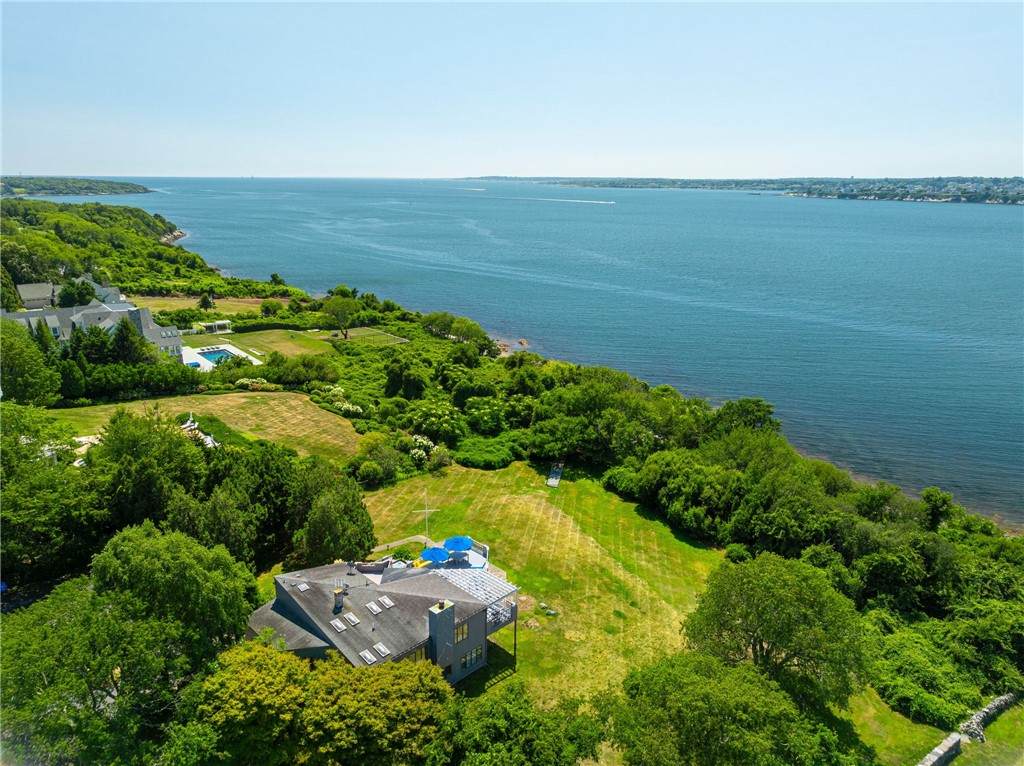 https://bt-photos.global.ssl.fastly.net/rhodeisland/orig_boomver_1_1409358-2.jpg