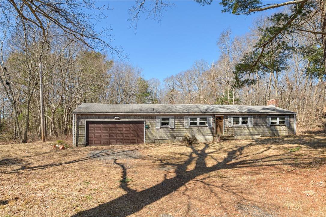 213 Hallville Road - Photo 1