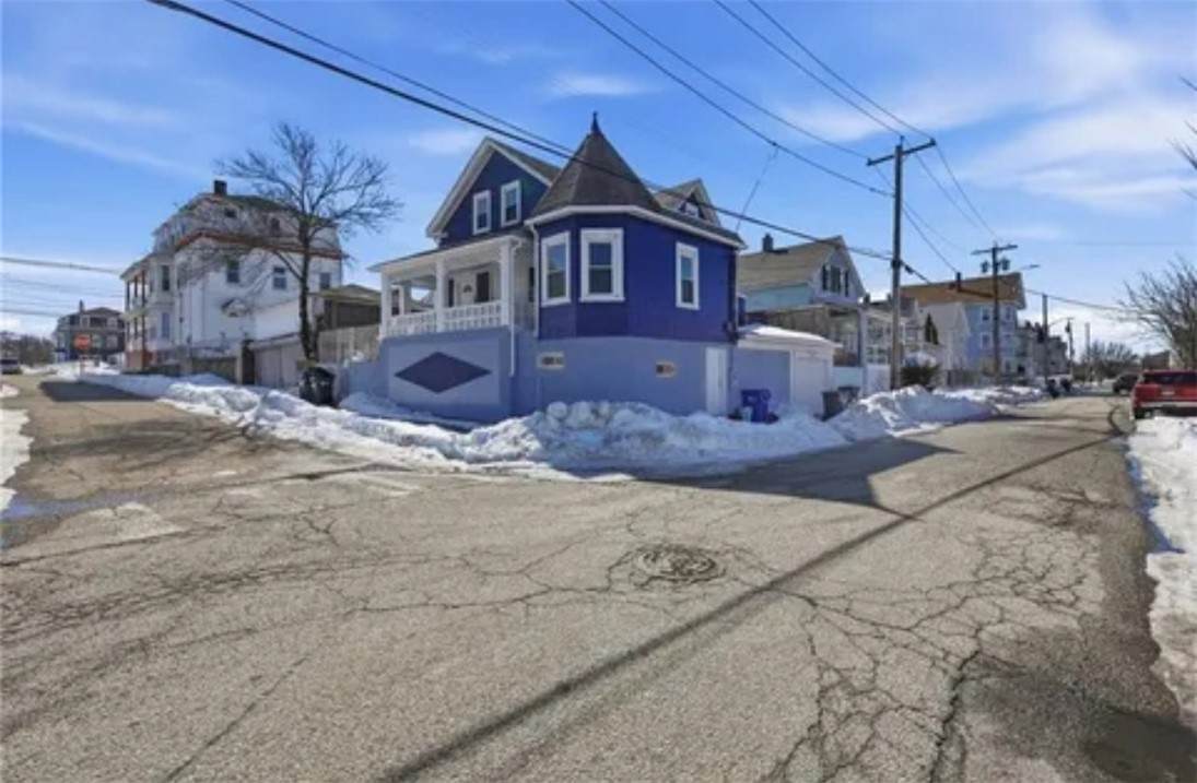 https://bt-photos.global.ssl.fastly.net/rhodeisland/orig_boomver_1_1409574-2.jpg