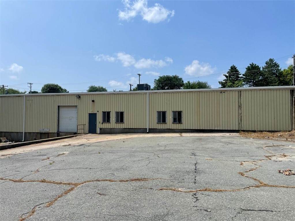 90 Salmon Street - Photo 1