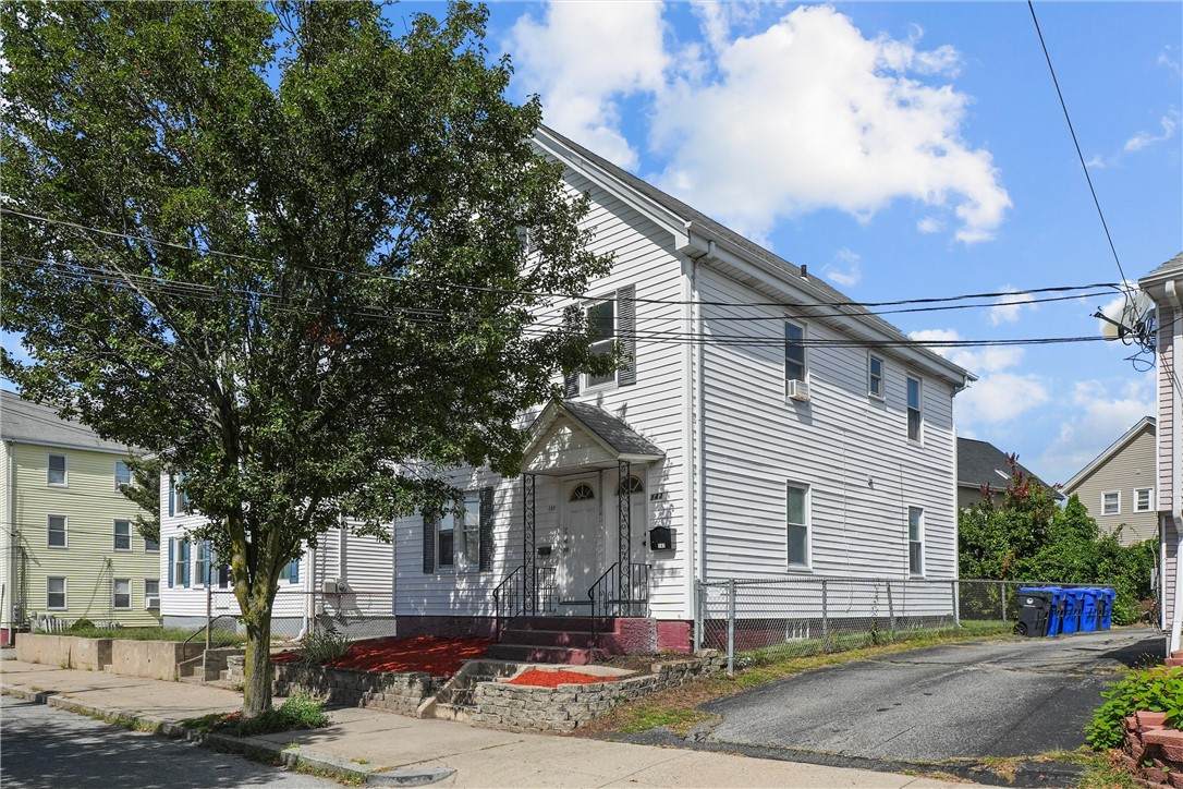 https://bt-photos.global.ssl.fastly.net/rhodeisland/orig_boomver_1_1409593-2.jpg