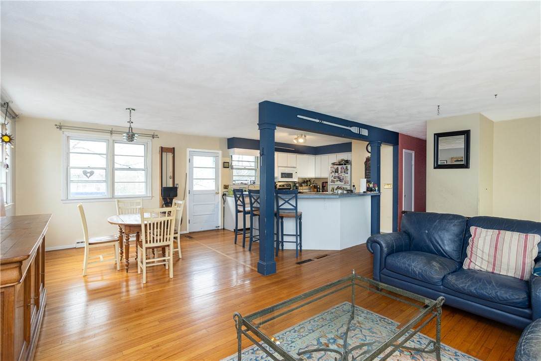 https://bt-photos.global.ssl.fastly.net/rhodeisland/orig_boomver_1_1409759-2.jpg