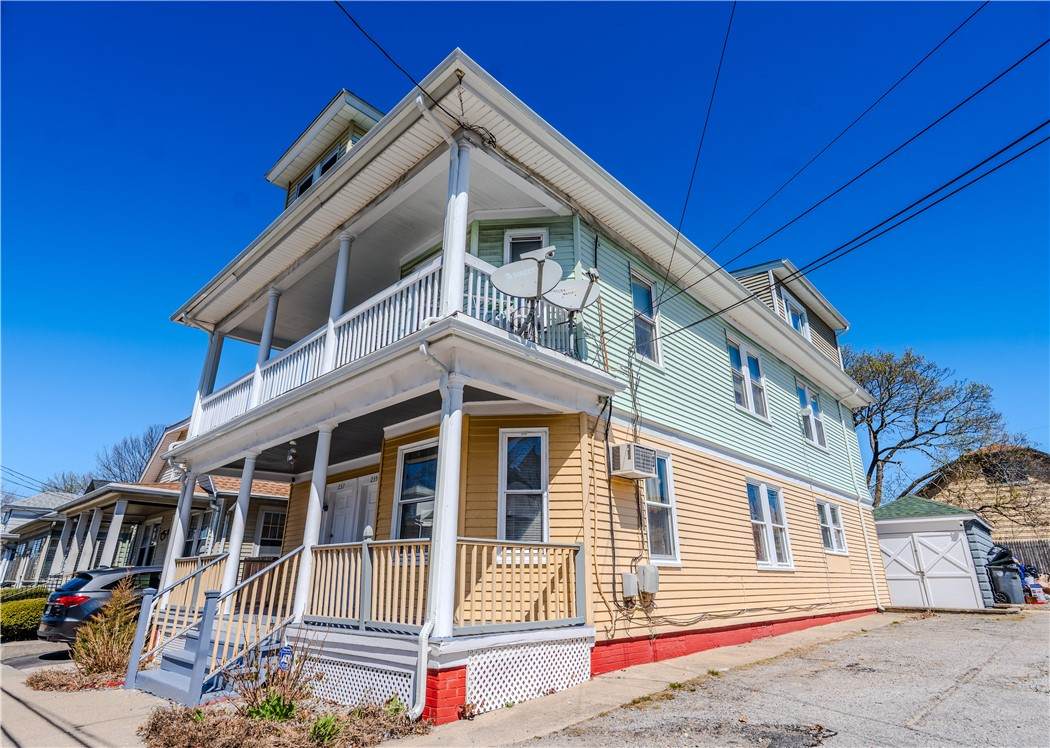 https://bt-photos.global.ssl.fastly.net/rhodeisland/orig_boomver_1_1409889-2.jpg
