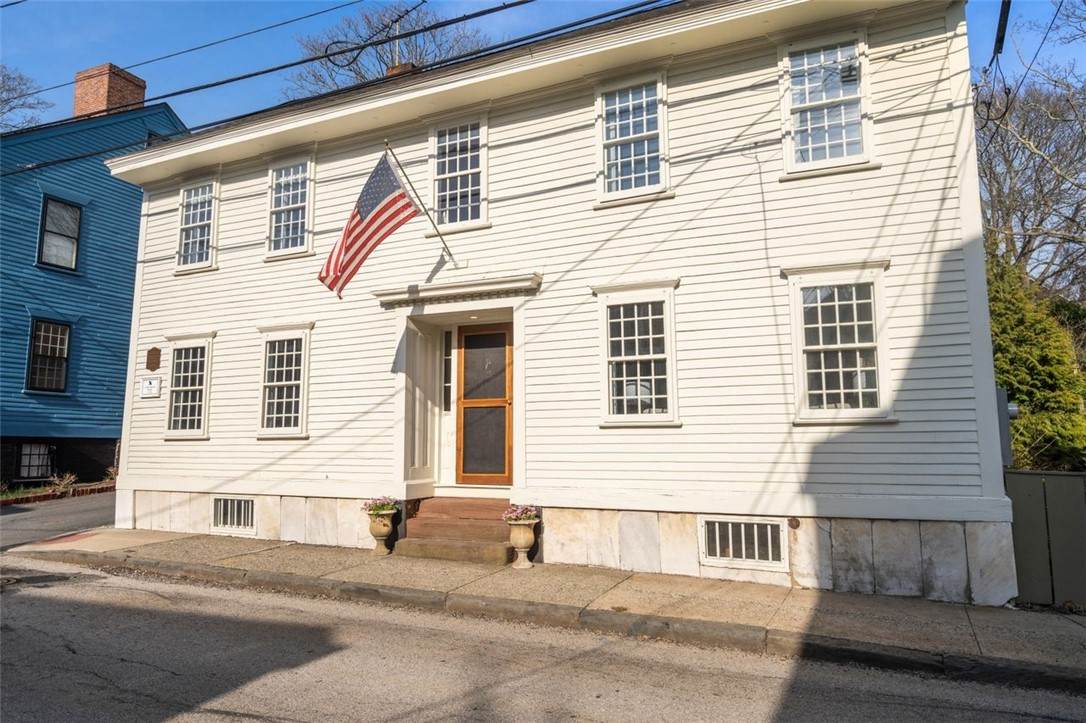 30 Thames Street - Photo 1