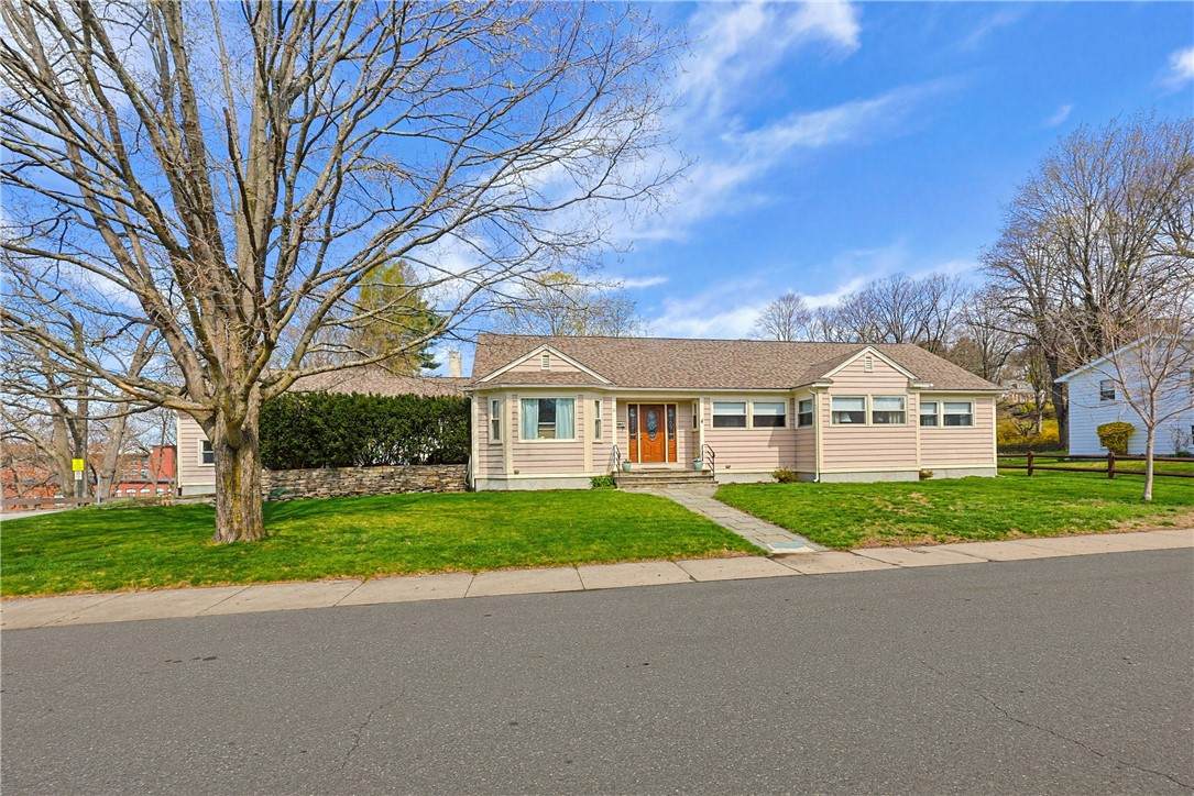 11 Katherine Road - Photo 1